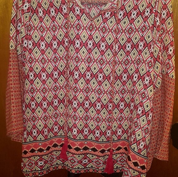 Bright Fun Tunic Top - Picture 2 of 4